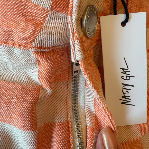 New Nasty Gal Twill Checkerboard Women Shorts - Picture 4 of 11